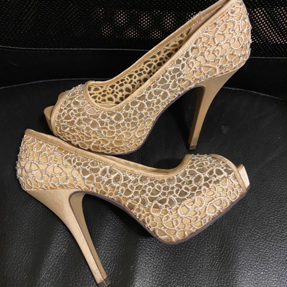 Peep Toe Platform Shoes